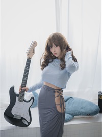 Shika - NO.76 Guitar sister(14)